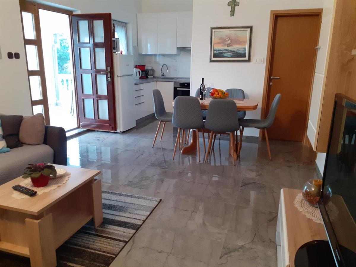 Apartments Lora Вир Экстерьер фото